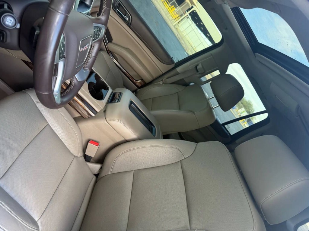 2015 GMC Yukon Image 10