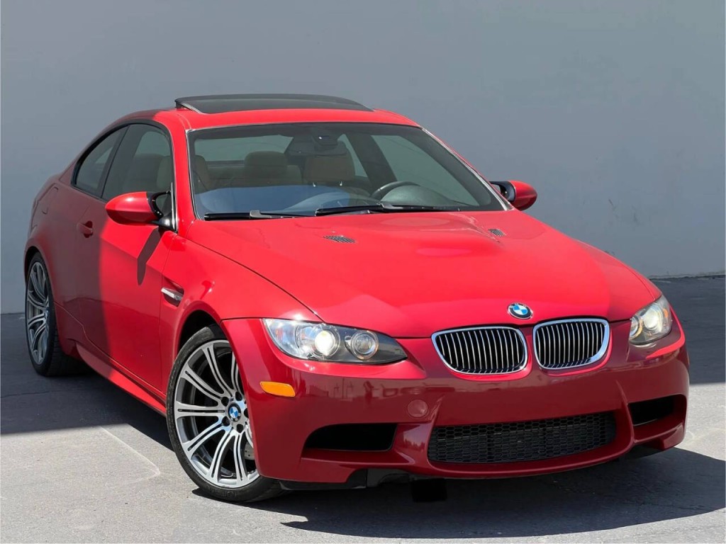 2009 BMW M3 Image 2