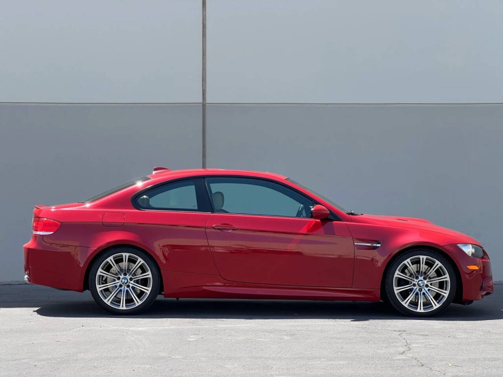 2009 BMW M3 Image 6