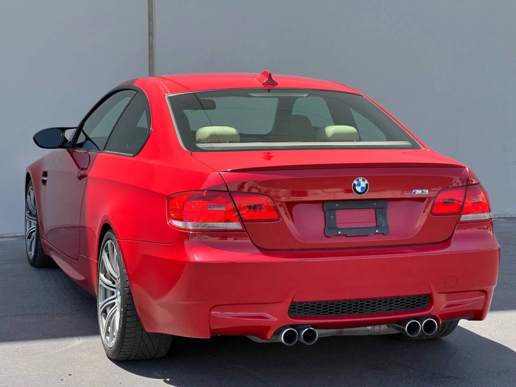 2009 BMW M3 Image 8