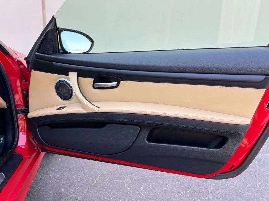 2009 BMW M3 Image 22