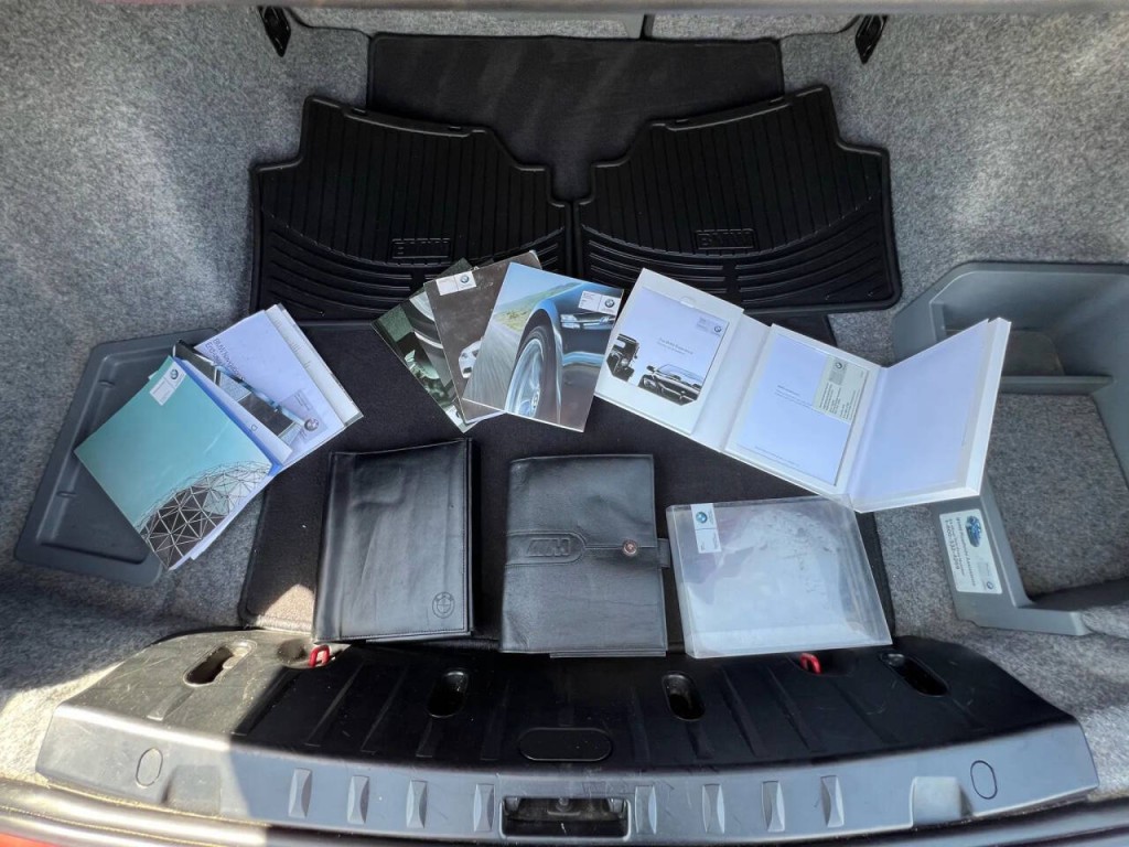 2009 BMW M3 Image 26