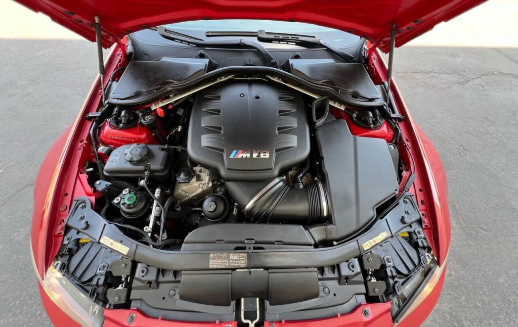 2009 BMW M3 Image 27