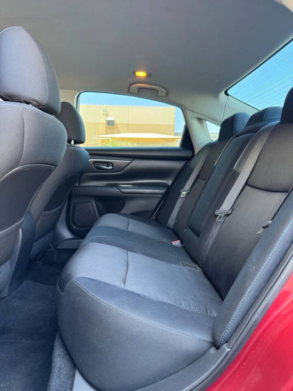 2017 Nissan Altima Image 20