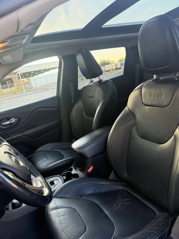 2014 Jeep Cherokee Image 10