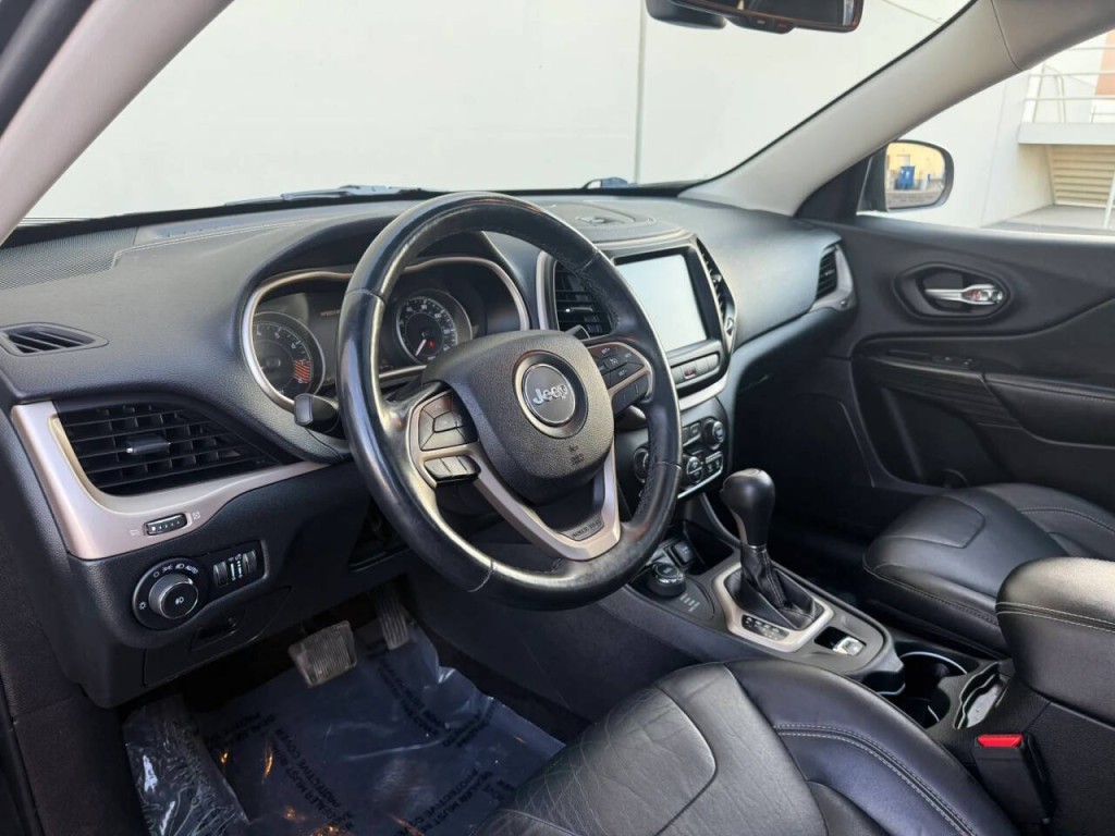 2014 Jeep Cherokee Image 11