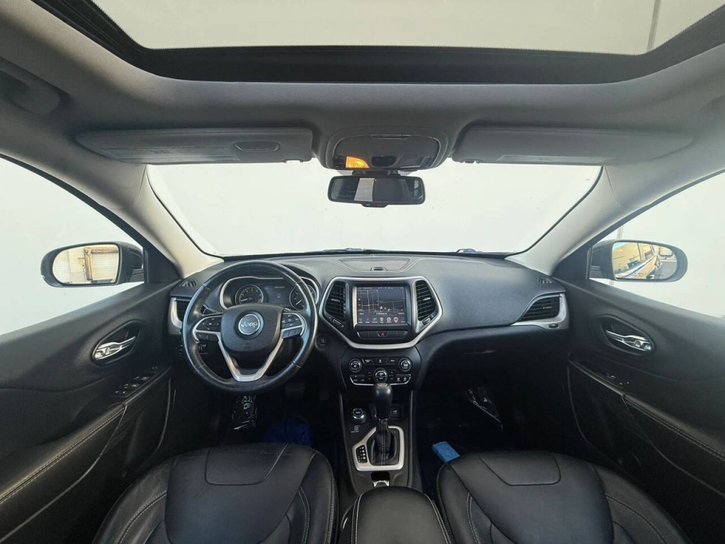 2014 Jeep Cherokee Image 13