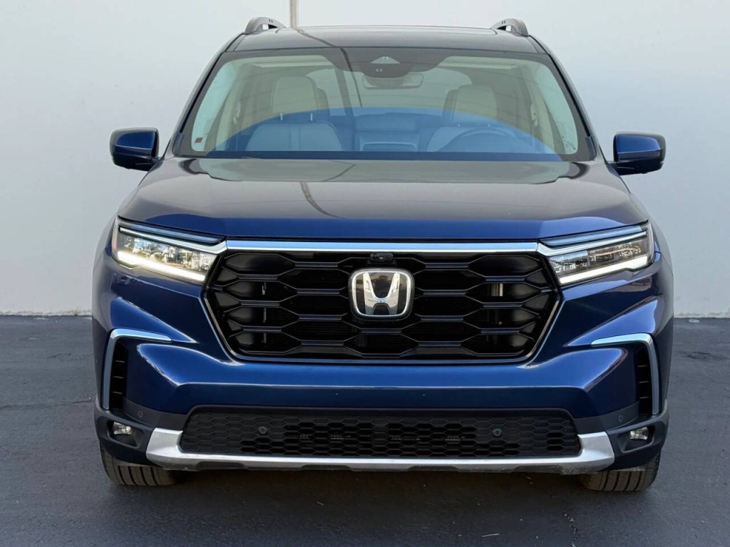 2025 Honda Pilot Image 2