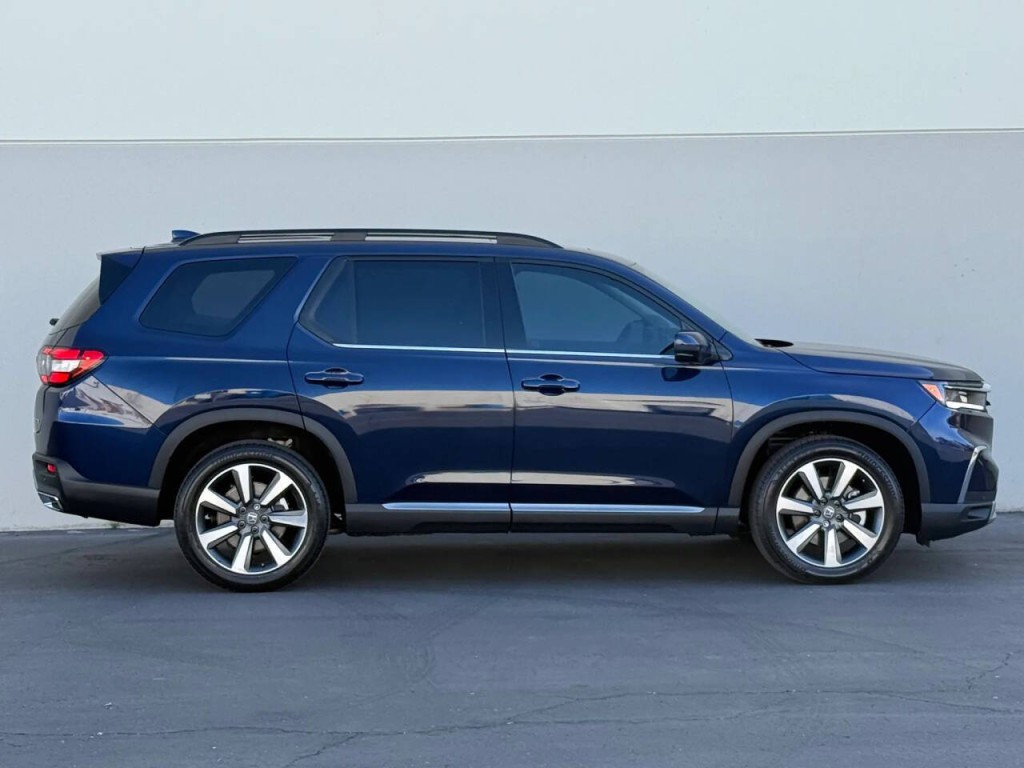 2025 Honda Pilot Image 4