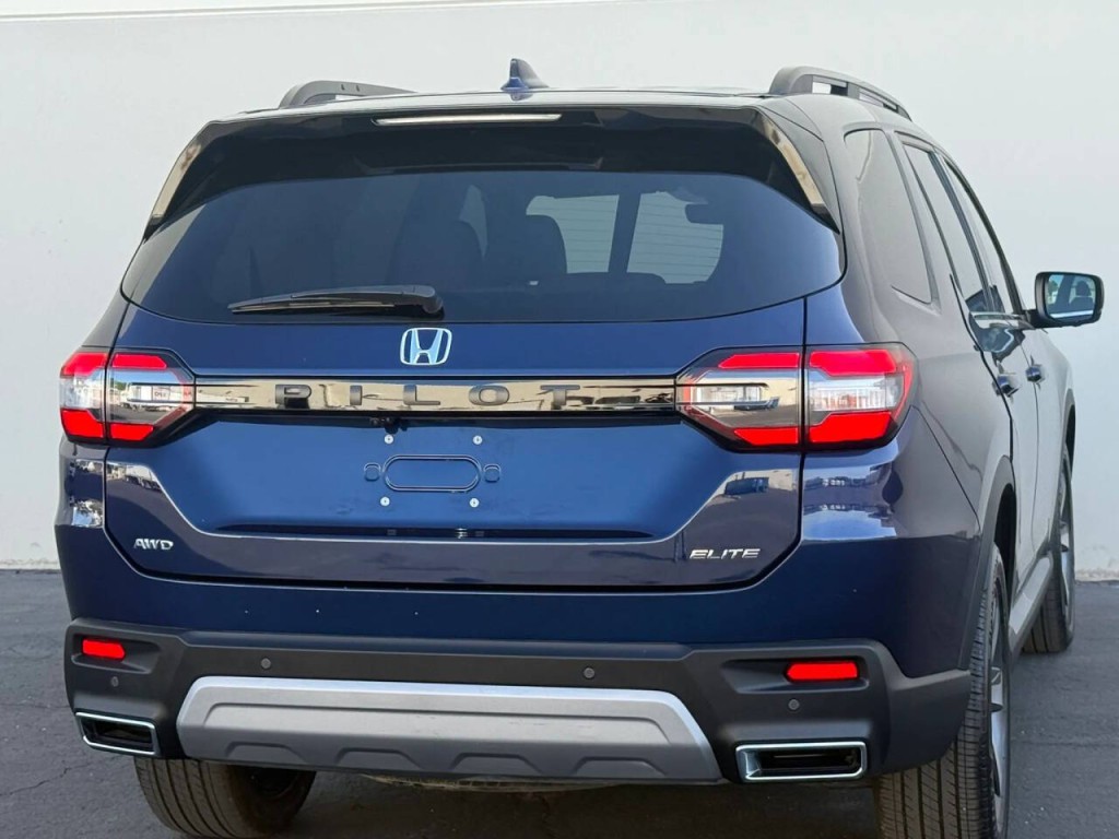 2025 Honda Pilot Image 8