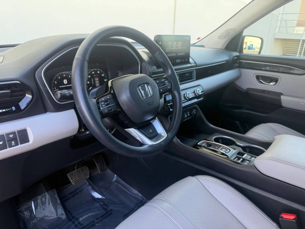 2025 Honda Pilot Image 11