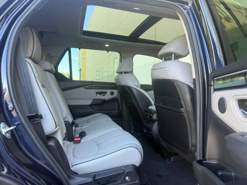 2025 Honda Pilot Image 16