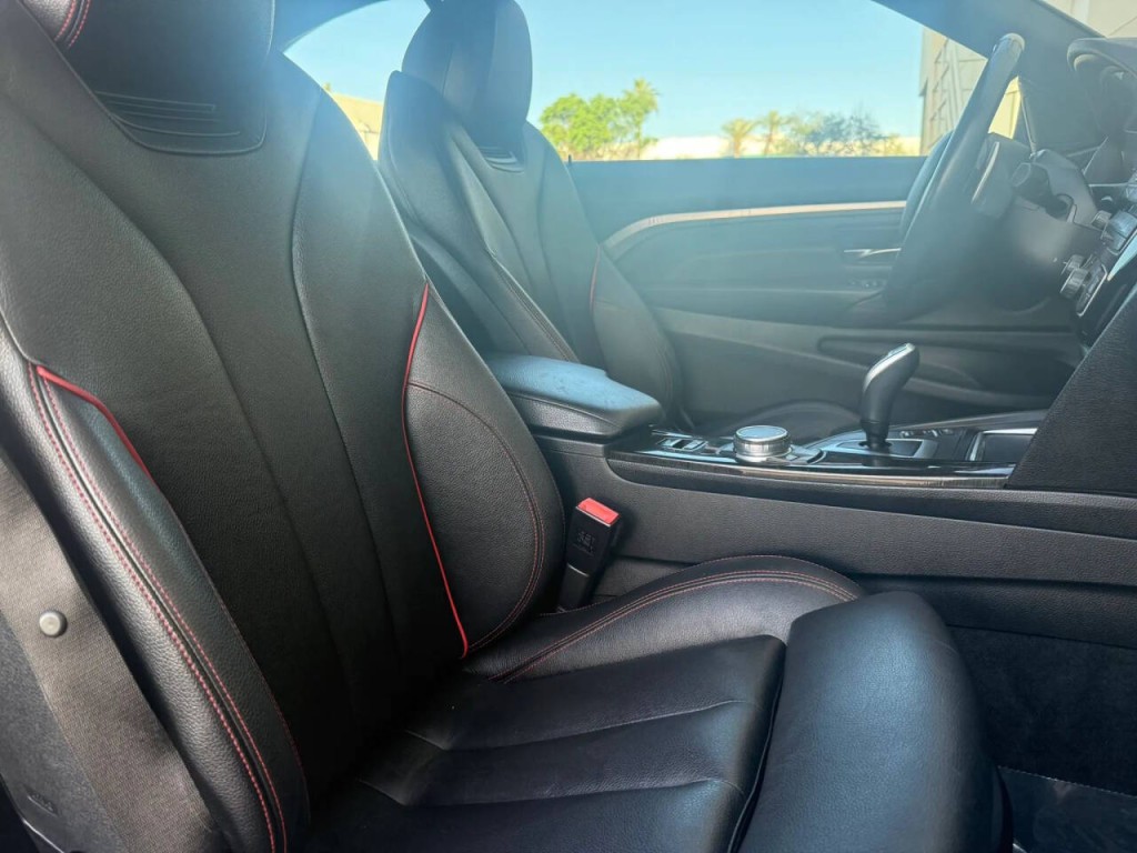 2020 BMW 4 Series Image 16