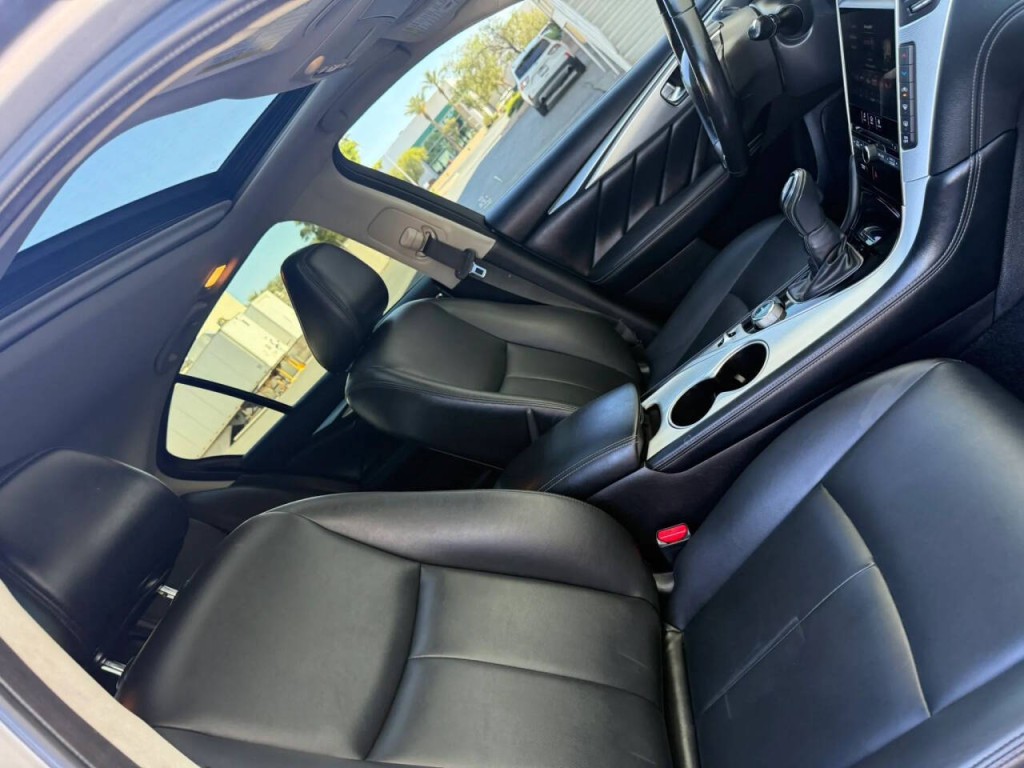 2020 INFINITI Q50 Image 17