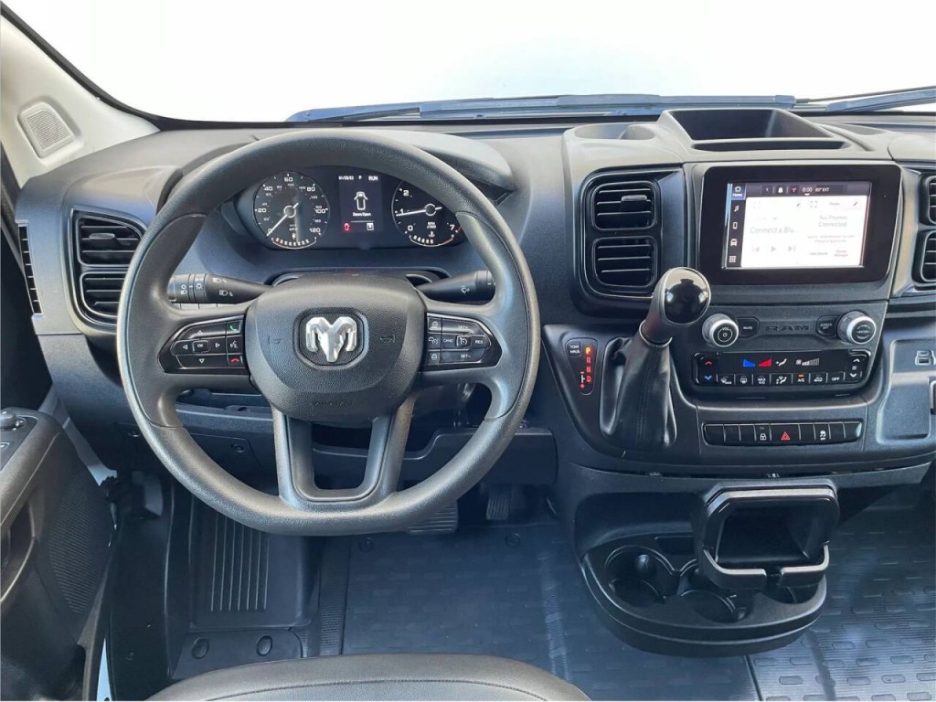 2025 RAM Promaster Image 12