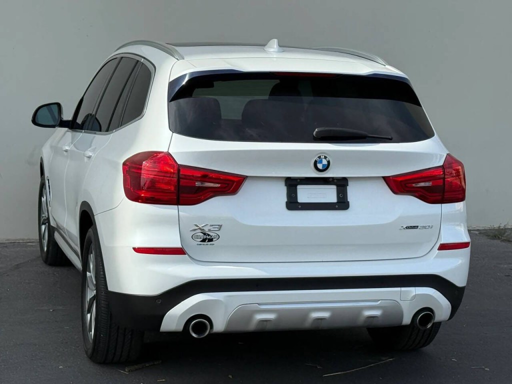 2018 BMW X3 Image 6