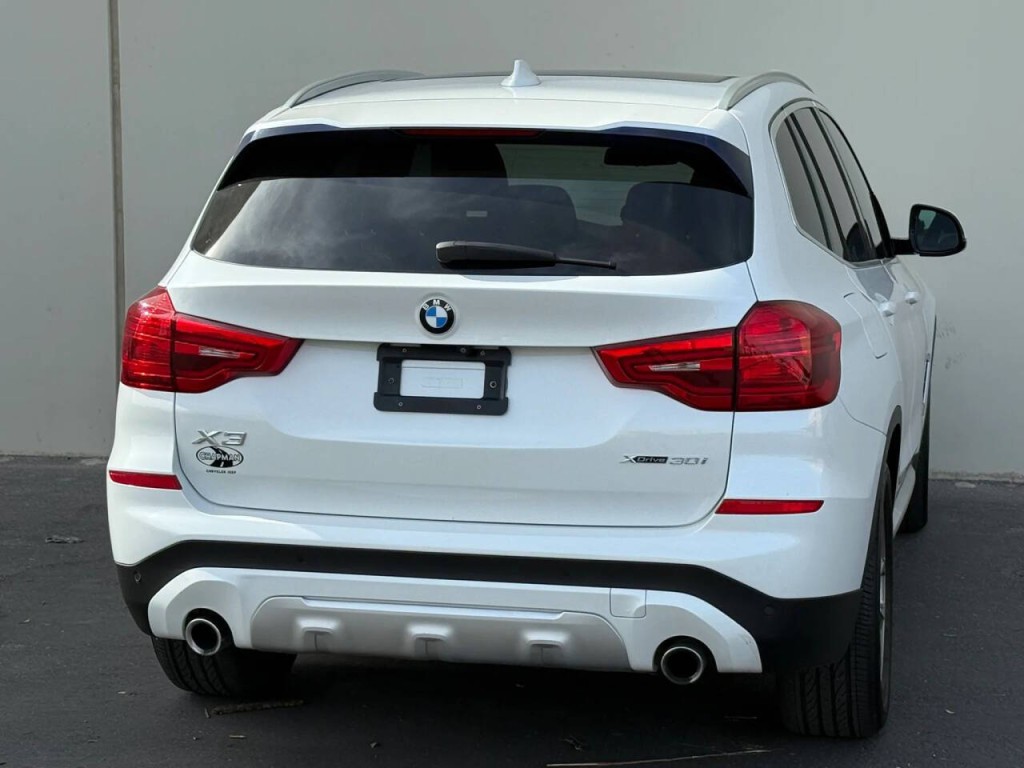 2018 BMW X3 Image 8