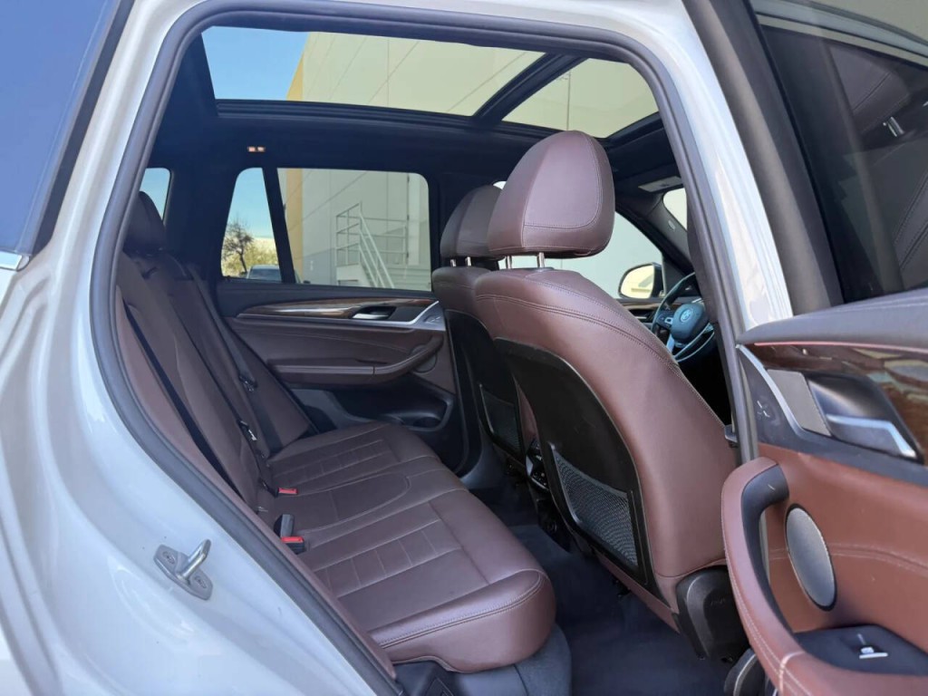 2018 BMW X3 Image 16