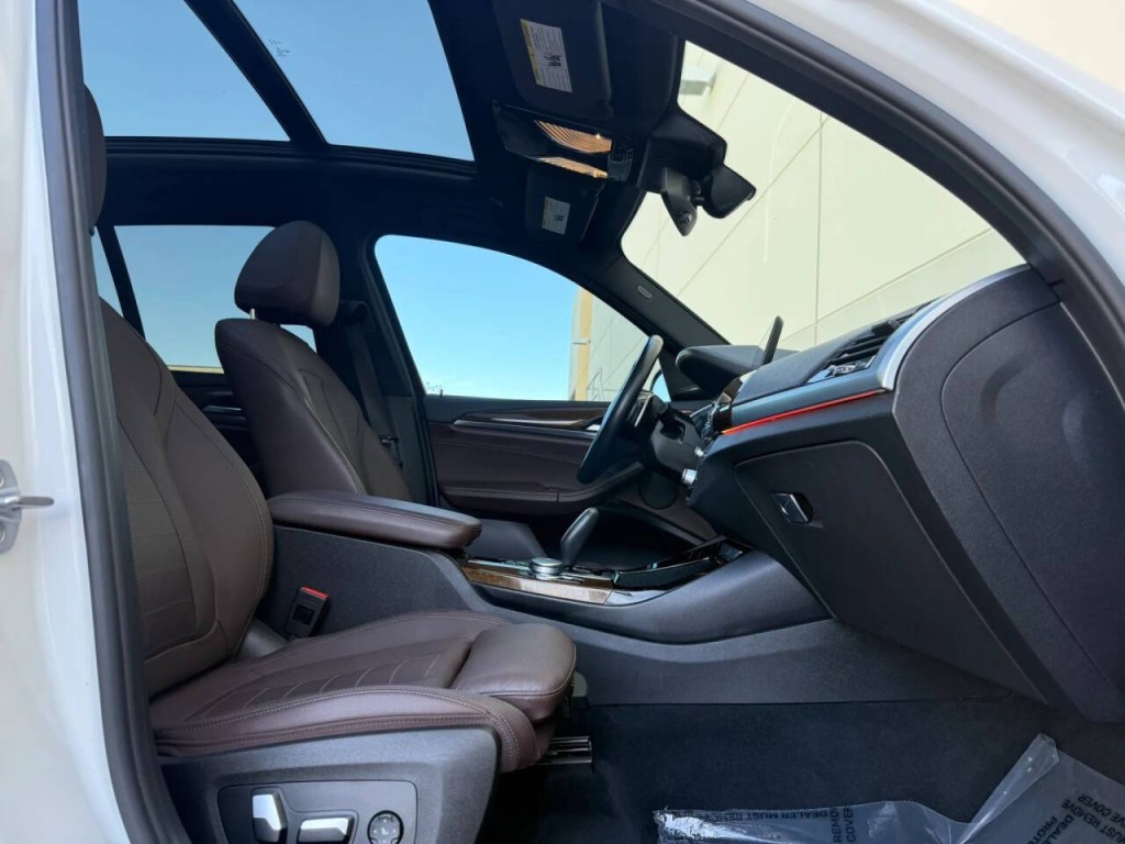 2018 BMW X3 Image 18