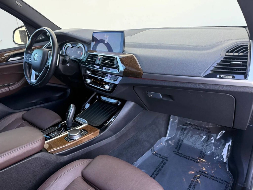 2018 BMW X3 Image 20