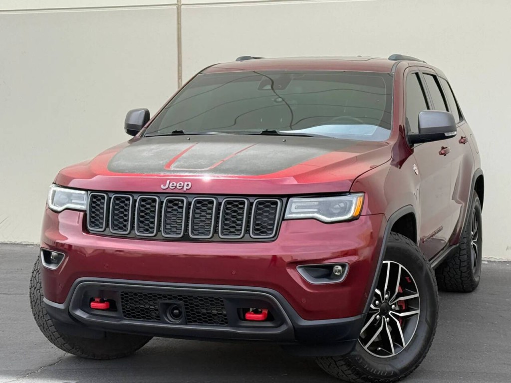 2021 Jeep Grand Cherokee Image 3