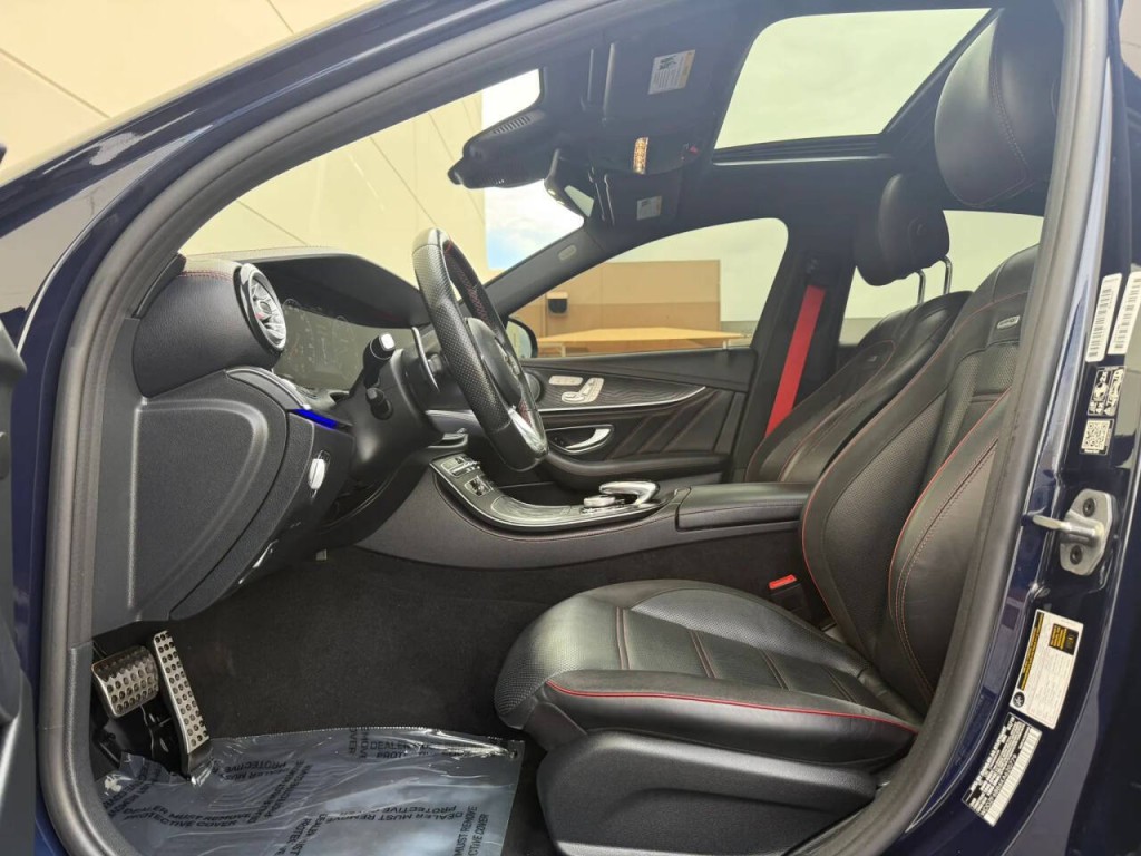 2019 Mercedes-Benz E-Class Image 9