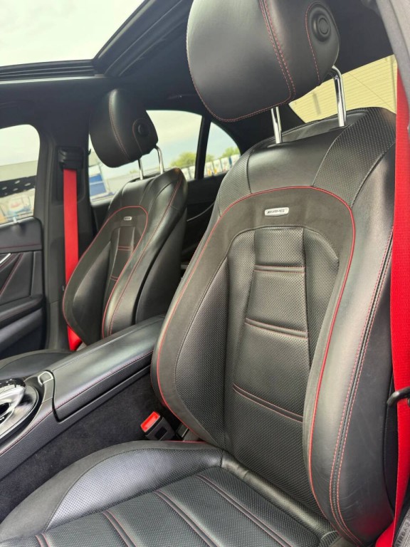 2019 Mercedes-Benz E-Class Image 10