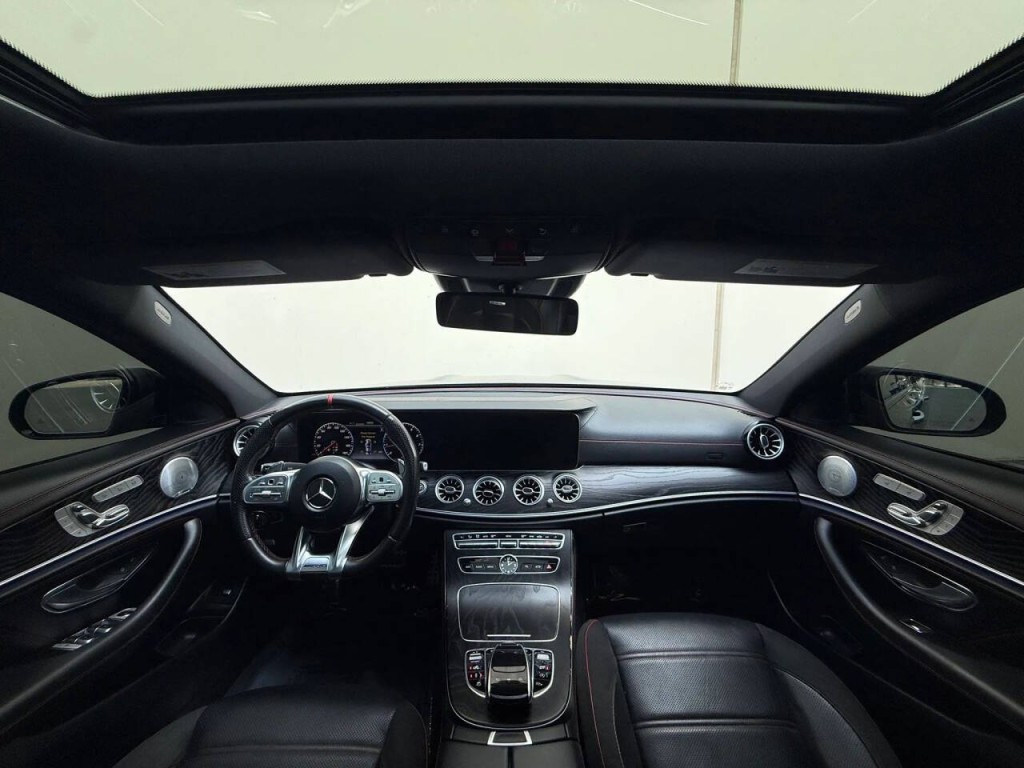 2019 Mercedes-Benz E-Class Image 13
