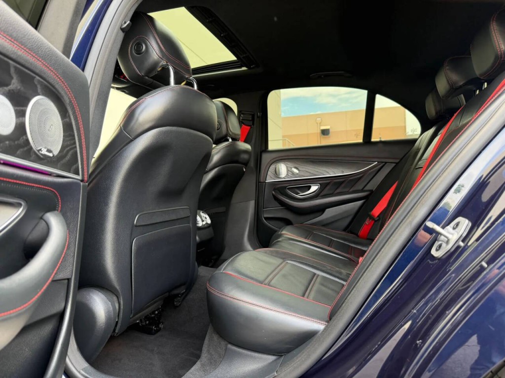 2019 Mercedes-Benz E-Class Image 14