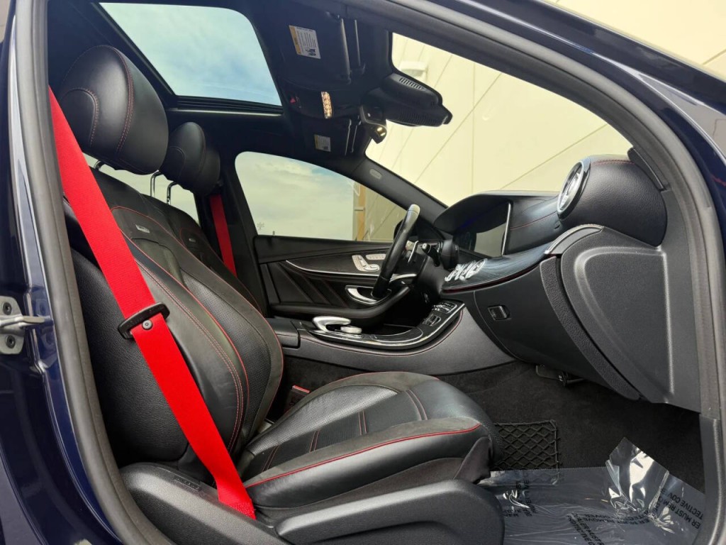 2019 Mercedes-Benz E-Class Image 18