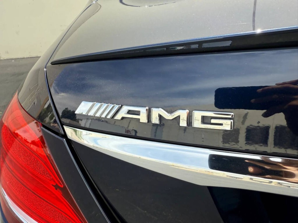 2019 Mercedes-Benz E-Class Image 26