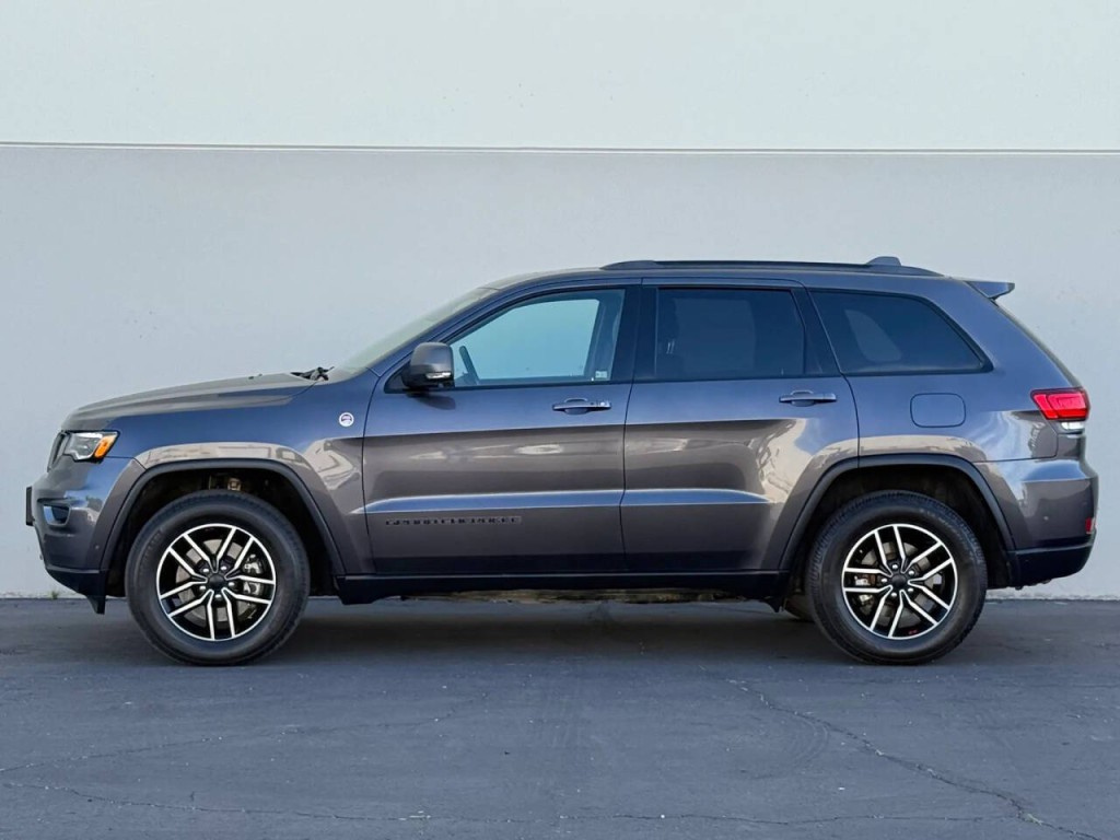 2020 Jeep Grand Cherokee Image 5
