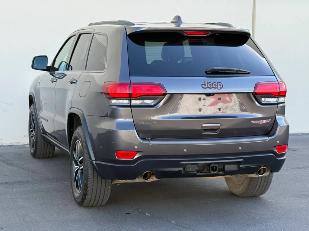 2020 Jeep Grand Cherokee Image 6