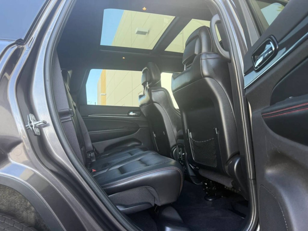 2020 Jeep Grand Cherokee Image 16