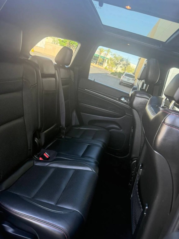 2020 Jeep Grand Cherokee Image 17