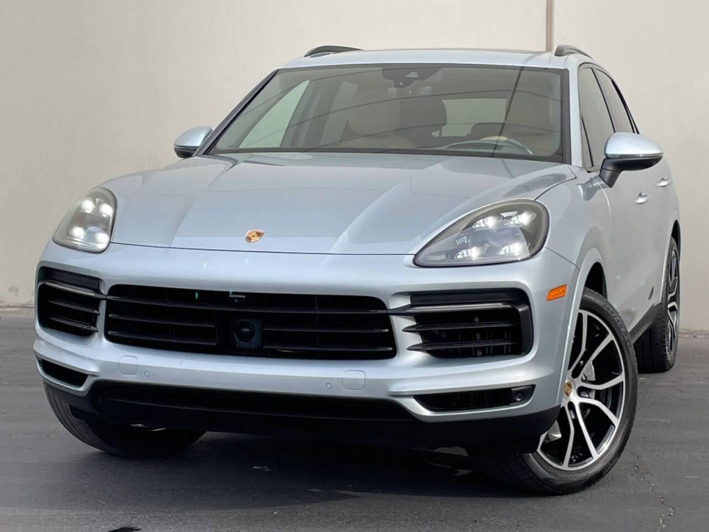 2021 Porsche Cayenne Image 3