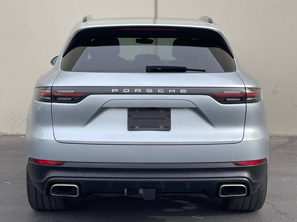 2021 Porsche Cayenne Image 6