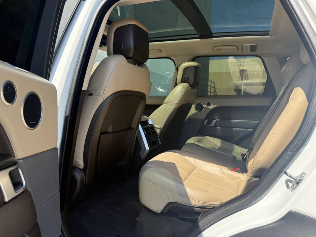 2019 Land Rover Range Rover Sport Image 14