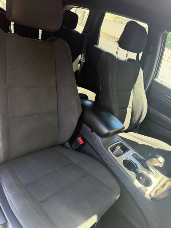 2017 Jeep Grand Cherokee Image 19