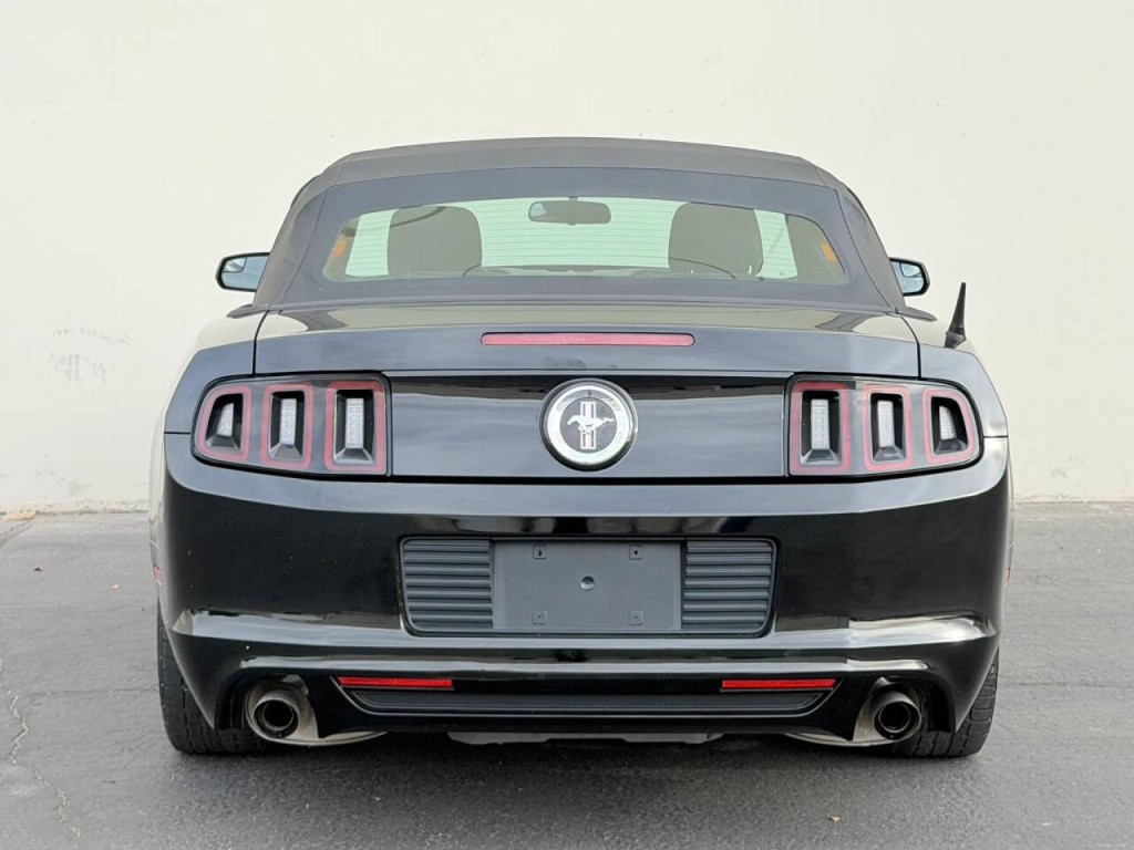 2014 Ford Mustang Image 13