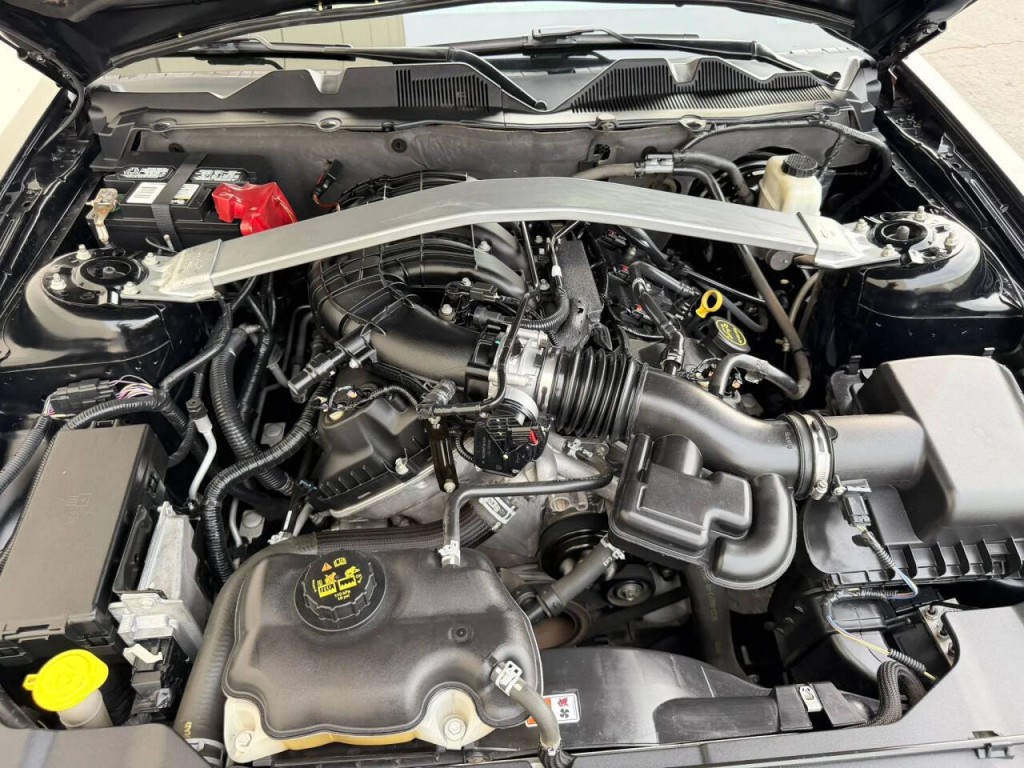 2014 Ford Mustang Image 27