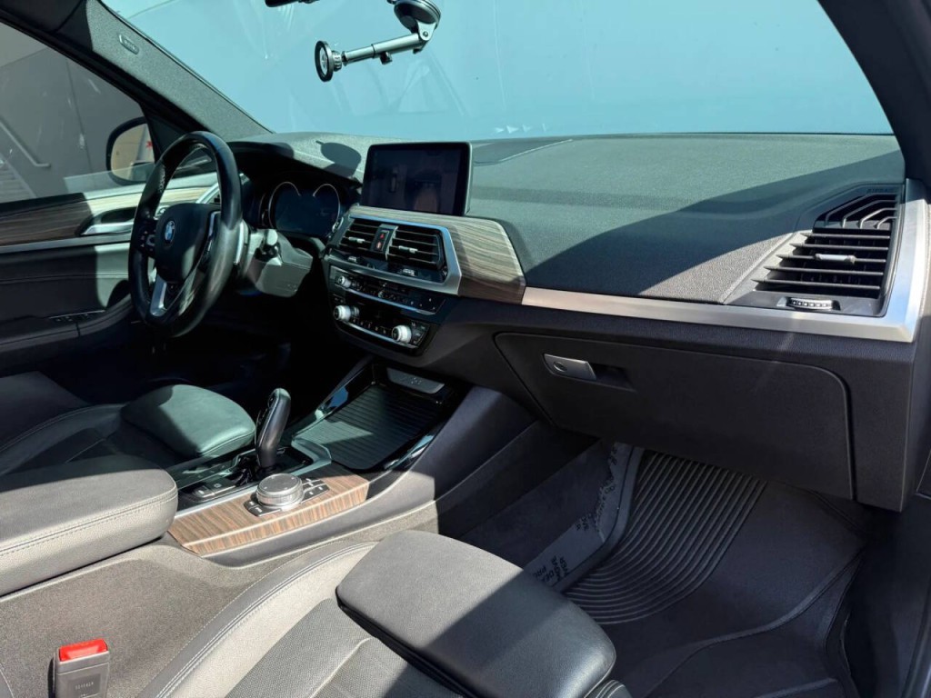 2019 BMW X3 Image 18