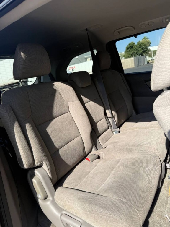 2013 Honda Odyssey Image 15