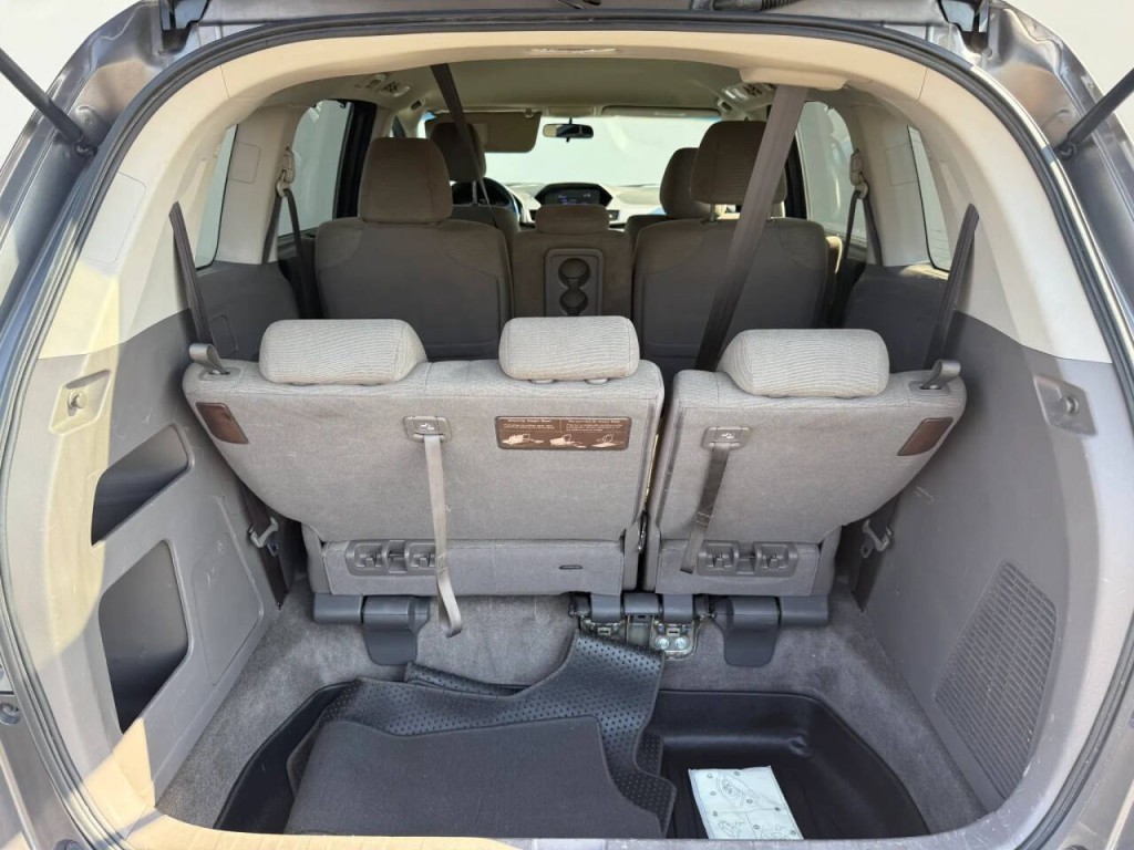2013 Honda Odyssey Image 20