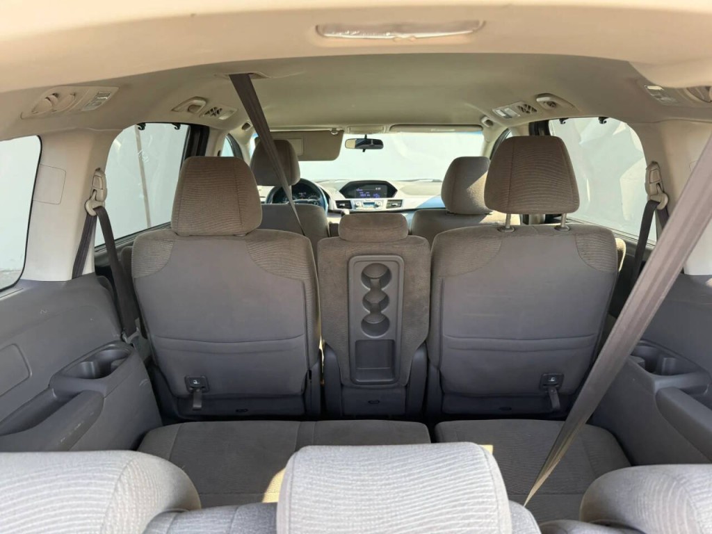 2013 Honda Odyssey Image 21