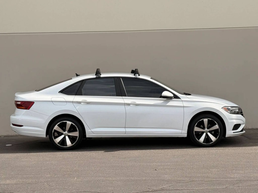 2019 Volkswagen Jetta Image 4