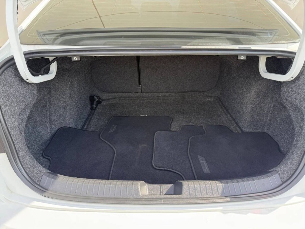2019 Volkswagen Jetta Image 23