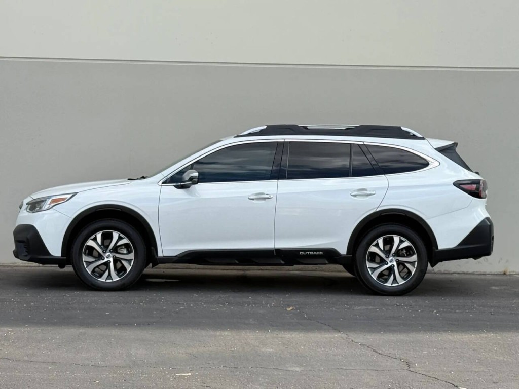 2020 Subaru Outback Image 5