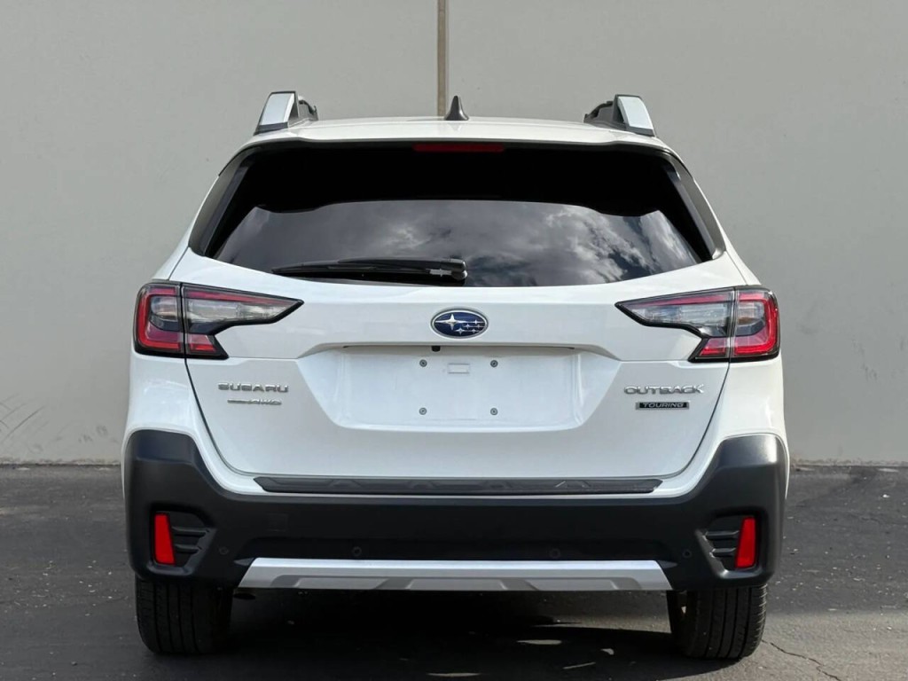 2020 Subaru Outback Image 7