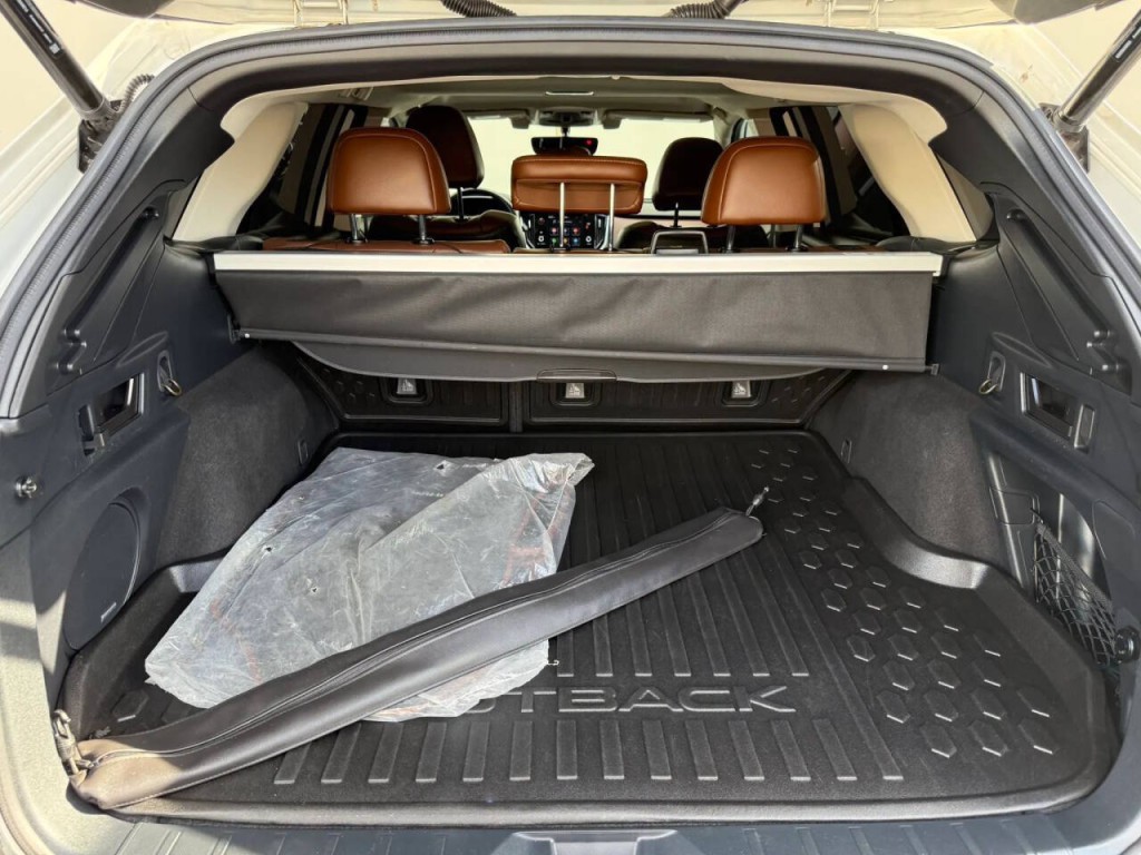 2020 Subaru Outback Image 23